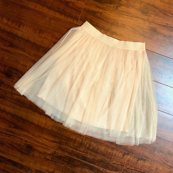 Lauren Conrad Romantic Runway Crinoline Sk…
